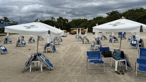 Beach nearby, white sand - Entremares by WECARE Hosting (Bertioga)