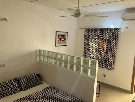 Bed sheets. Studio N°3 100m from the beach