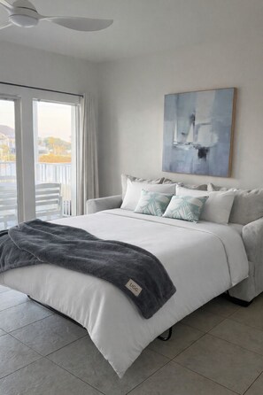 2 habitaciones, escritorio, tabla de planchar con plancha y wifi gratis 