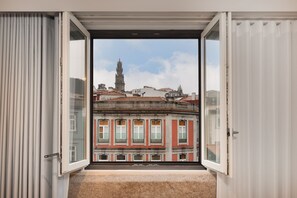 Interior - Modern Studio for 4 in Historical Center (Oporto)
