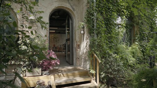 Retiro Park Industrial House