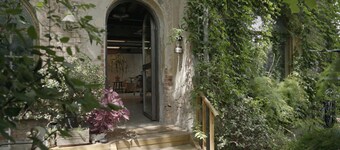 Retiro Park Industrial House