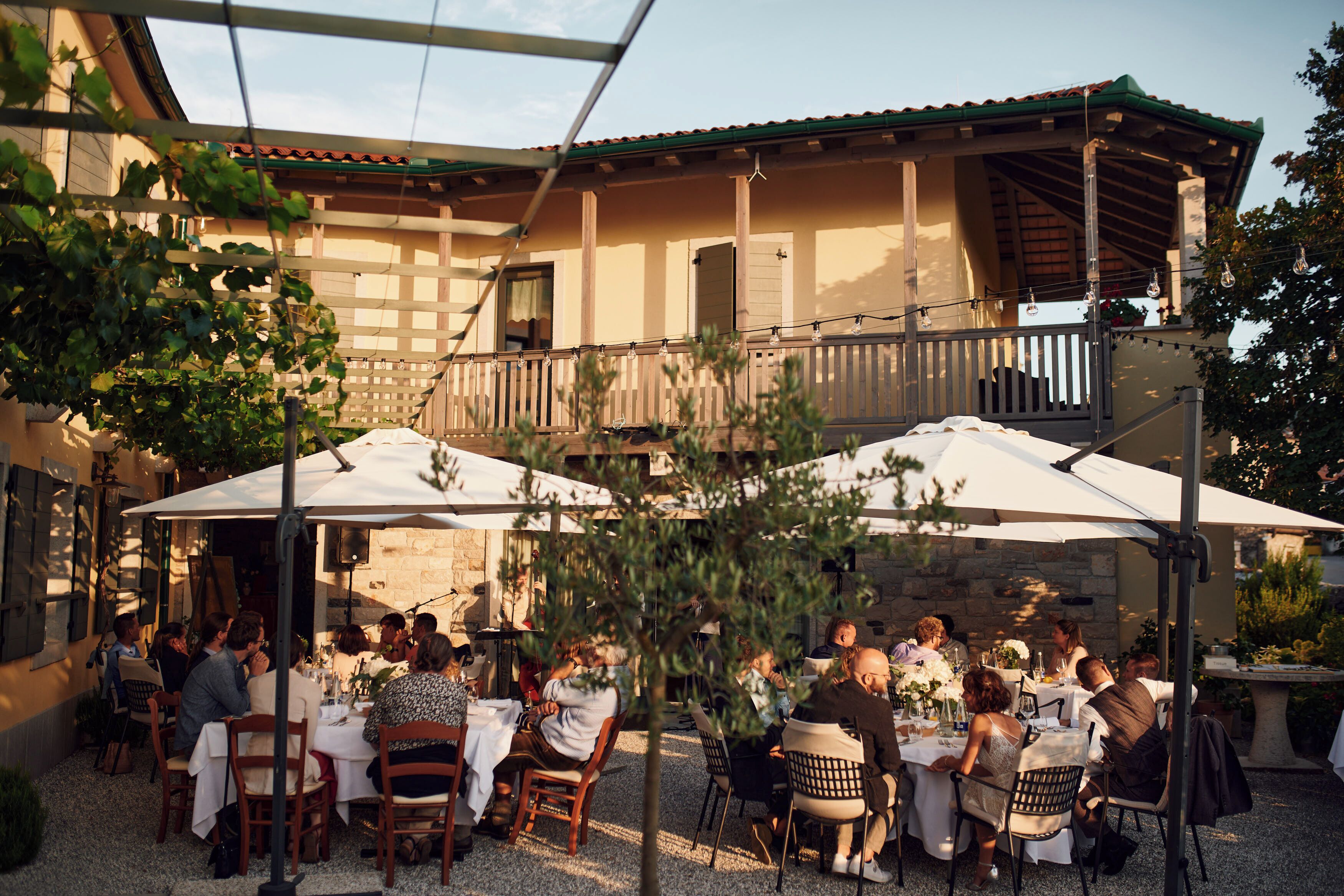 Lunch, dinner served; Regional cuisine, garden views 