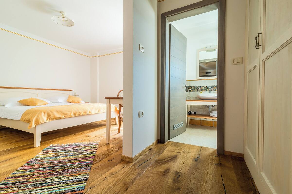 Signature Double Room, Balcony