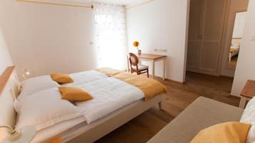 Signature Double Room, Balcony