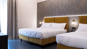 In-room safe, desk, free WiFi, bed sheets