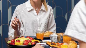 Tägliches inbegriffenes Frühstücksbuffet