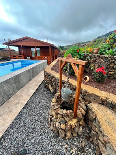 Betenama - Rustic Hideaway with Pool & Garden