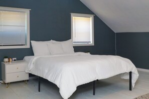 4 chambres, fer et planche à repasser, Wi-Fi, draps fournis