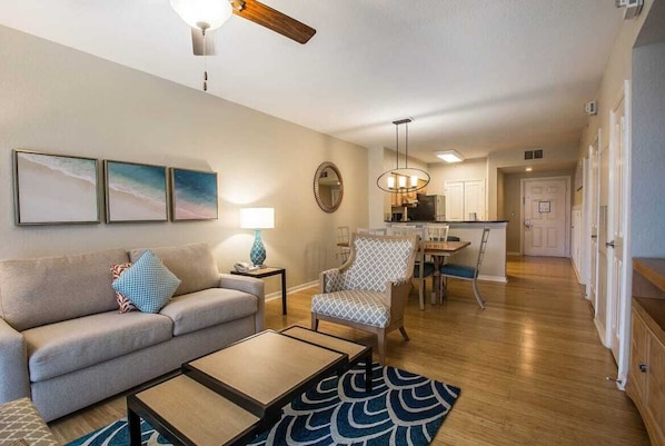 Living area - The Fountains (Orlando)