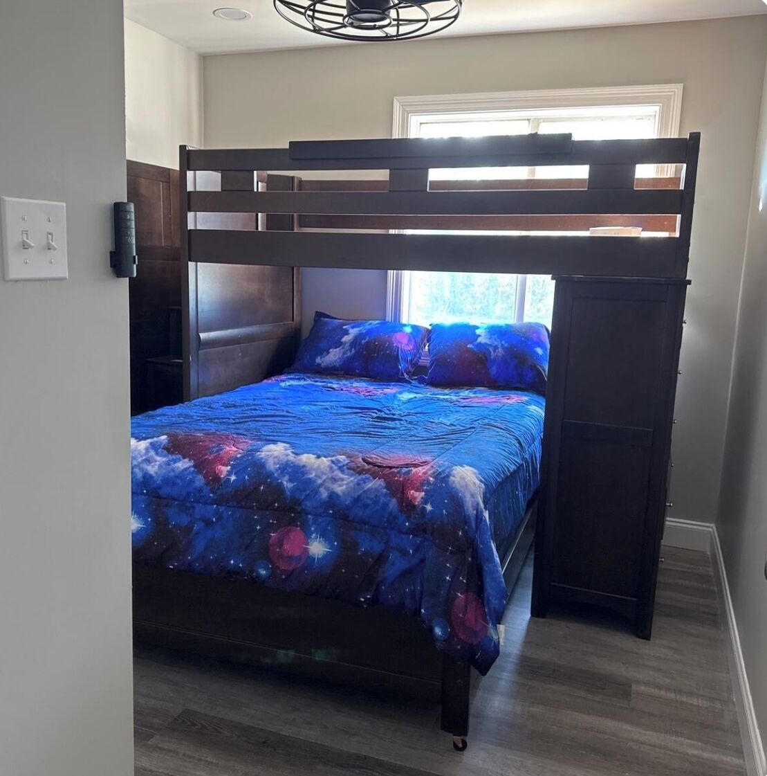 3 bedrooms, free WiFi, bed sheets