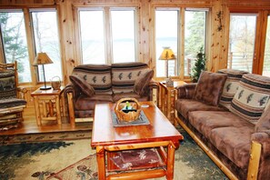 TV - Alden East Torch Estate (Alden)