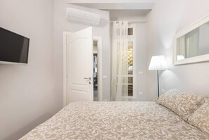 3 chambres, fer et planche à repasser, accès Internet, draps fournis