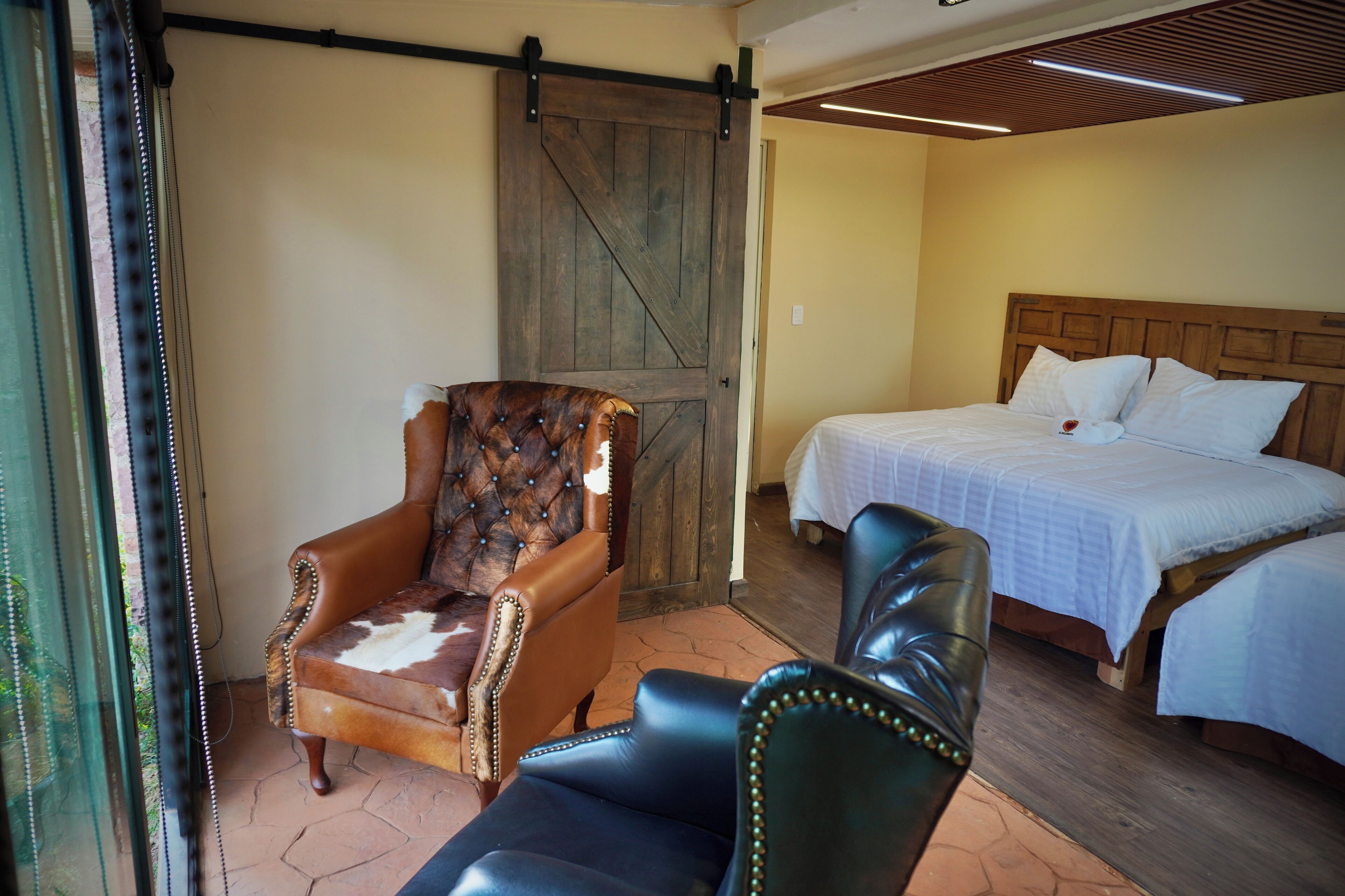 Cabaña estándar, 2 camas matrimoniales | Wifi gratis 