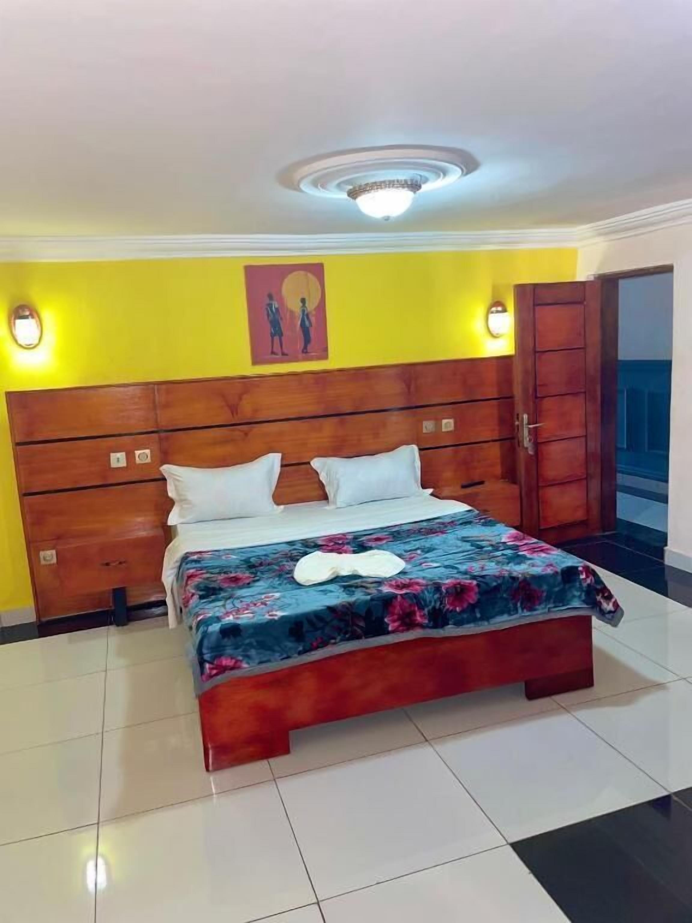 Double Room, Balcony, City View | Free WiFi