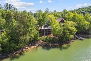 Exterior - Mcdonald Lakeside Cottage (Sevierville)