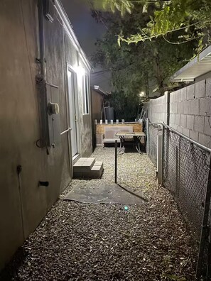Terrace/patio - TAYLOR 1 BEDROOM SUITE FULL KITCHEN PRIVATE GATED YARD DWNTWN PHX CONVENTION CTR (Phoenix)