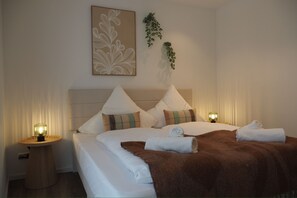 3 bedrooms, WiFi, bed sheets
