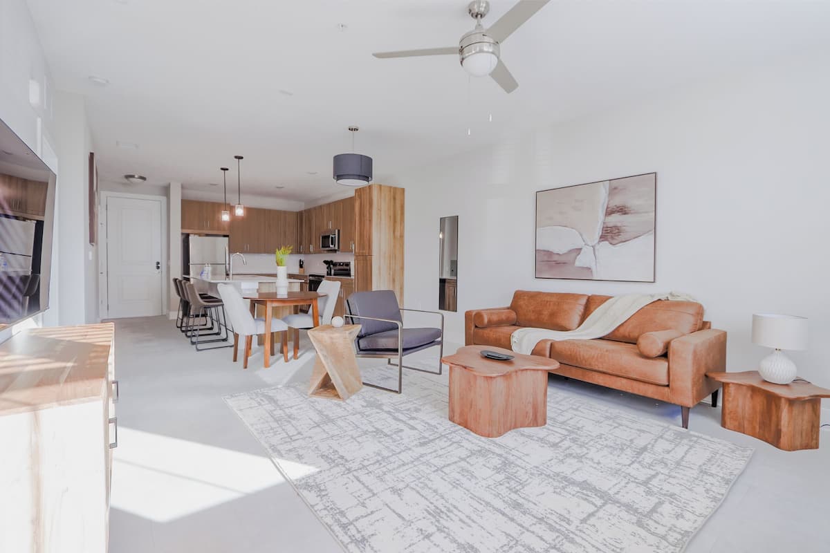 Apartment (1 Bedroom) | Living area | 50-inch TV with digital channels