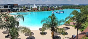 Spectacular Lagoon Facing Apartment at The Blyde