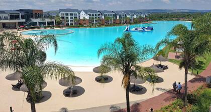 Spectacular Lagoon Facing Apartment at The Blyde