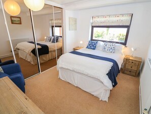 2 habitaciones, decoración personalizada y muebles diferentes 