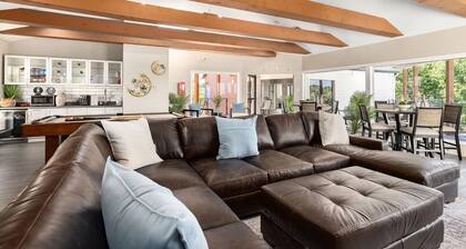 Landing Apartments Near AT&T Stadium & Six Flags