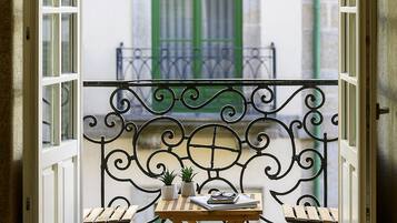 Apartamento, para fumantes | 2 quartos