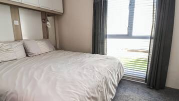 3 bedrooms, individually decorated, individually furnished, free WiFi