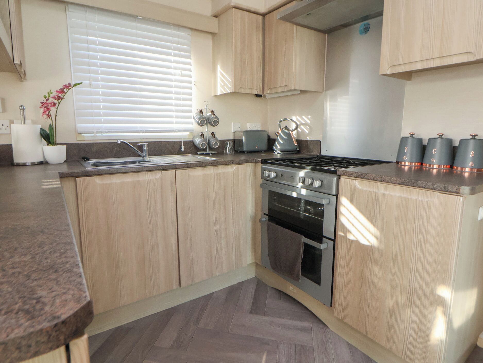 مستلزمات طهي/أطباق/أوعية