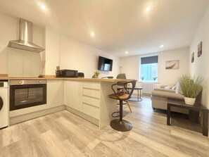 Interior - Modern 2BR apt in Central Penzance • Walk to Sea (Penzance)