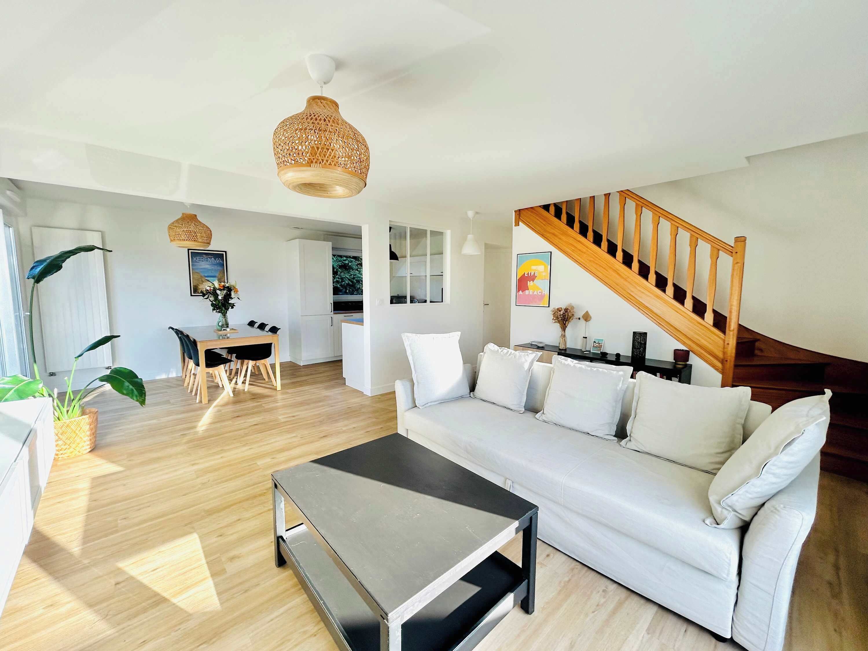 Télévision, espaces bureaux