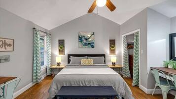 8 bedrooms, desk, iron/ironing board, WiFi