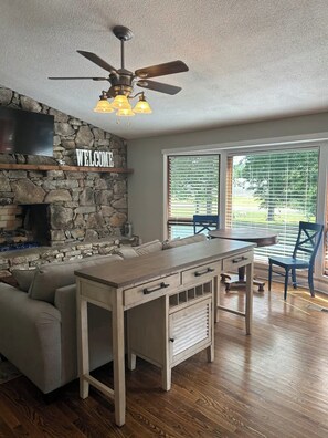 TV, fireplace - Farm Suite, King bed, overlooking horse pasture! (Asheville)