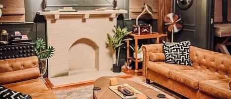 Smart TV, tenis de mesa y libros