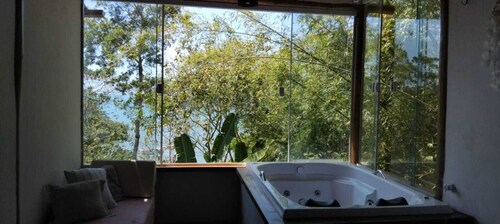 House located in Praia Grande, a traditional fishing village 10km from the historic center.