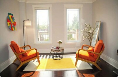 Peaceful 1-bedroom with terrace in charming Mississauga