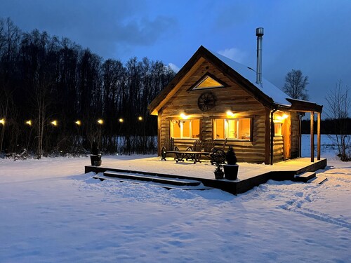 Cozy, Cute, Rustic Entire Private Cabin by the Forest Near Haapsalu Town