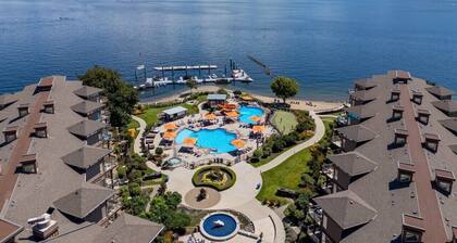 Lakefront Resort Condo with Pool