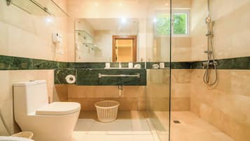 Villa, 4 Bedrooms, Smoking, Private Pool | Bathroom