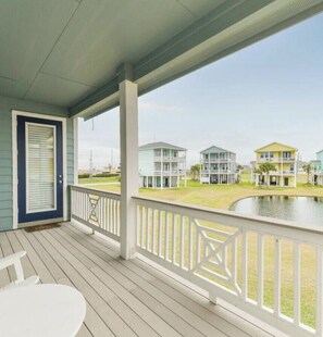 Property grounds - Welcome to A Wave Away- Pointe West Galveston, Your Perfect Getaway! (Galveston)