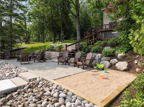 Children’s area - Mullett Lakefront, Hot Tub • Dock • Sleeps 10 (Indian River)