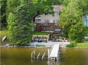 Exterior - Mullett Lakefront, Hot Tub • Dock • Sleeps 10 (Indian River)