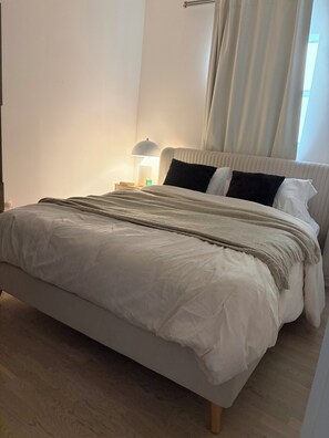 1 bedroom, WiFi, bed sheets - Beautiful, cozy boho chic apartment in the Heart of South Beach, Miami (Miami Beach)