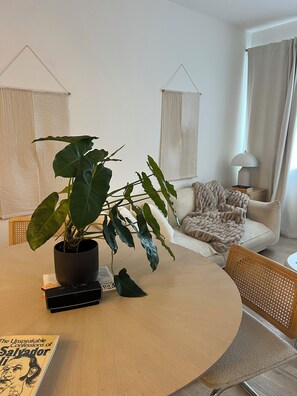 Interior - Beautiful, cozy boho chic apartment in the Heart of South Beach, Miami (Miami Beach)
