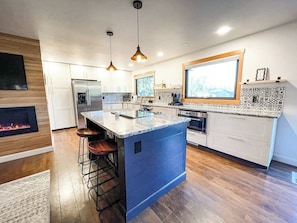 Hús (3 Bedrooms) | Að innan