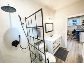Interior - 22 N Chestnut (Colorado Springs)