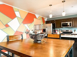 Interior - 9519 Cool Shadow (Colorado Springs)