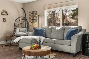 House (1 Bedroom) | Interior