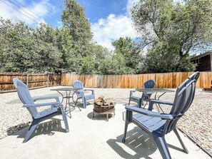 House (3 Bedrooms) | Interior - 1422 Holmes (Colorado Springs)